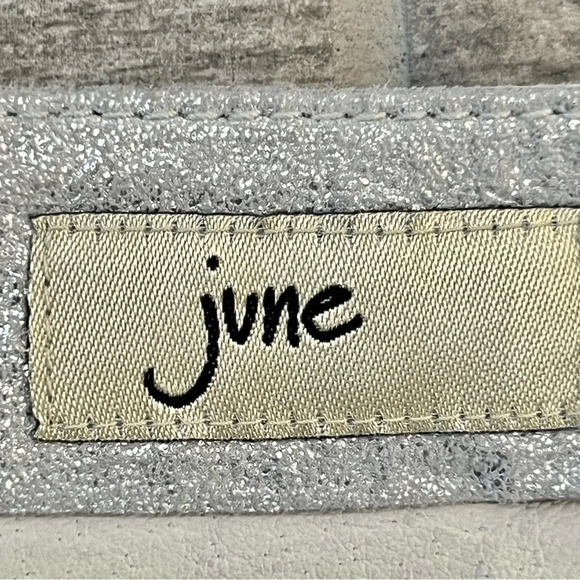 Anthropologie June Women’s Suede Mini Skirt Ruffle Trim Size 6 Cream - Picture 5 of 10